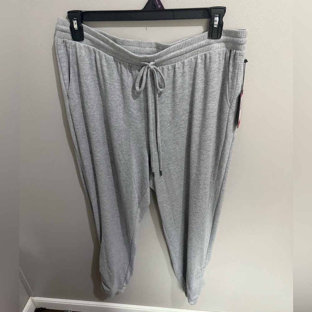 Vince Camuto Women's‎ Cozy Ruched-Leg Jogger Pants XL MSRP $79.00 Silver Heather